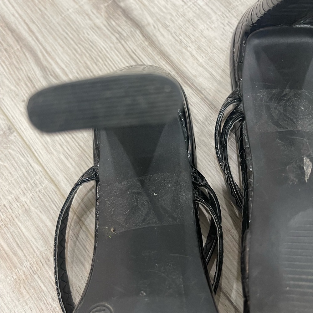 Streetwear Society Heels-6 - Picture 2 of 6